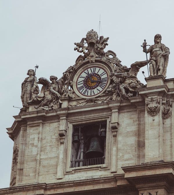 Réparation horloge et pendule ancienne a Marseille : 3 règles simples pour l’achat d’une horloge ancienne